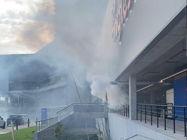 Humo, Tienda Inglesa, Atlántico Shopping