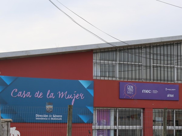 casa de la mujer, maldonado, cursos, talleres