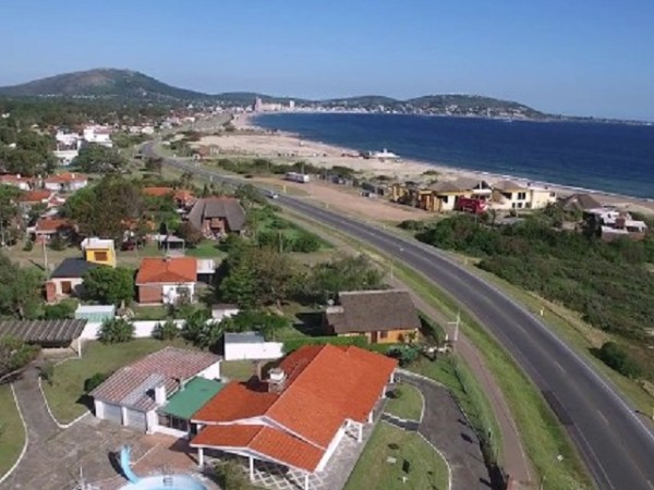 Coparon una vivienda en playa Grande