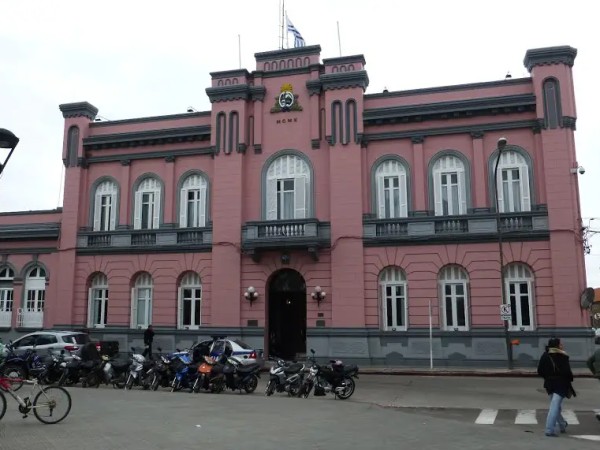 Antía, intendente, jóvenes, centro de Maldonado