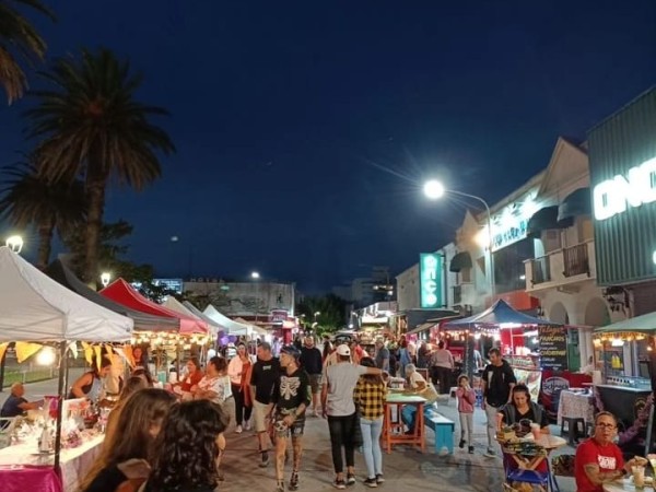 mercado central, plaza san fernando, maldonado