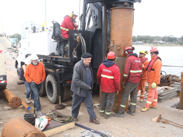 Comenzó llenado de pilotes en el puente 2 de la Barra; en enero y febrero pasaron un millón de vehículos por el lugar