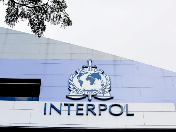 interpol, el chuminga, traficante de drogas, buscado,