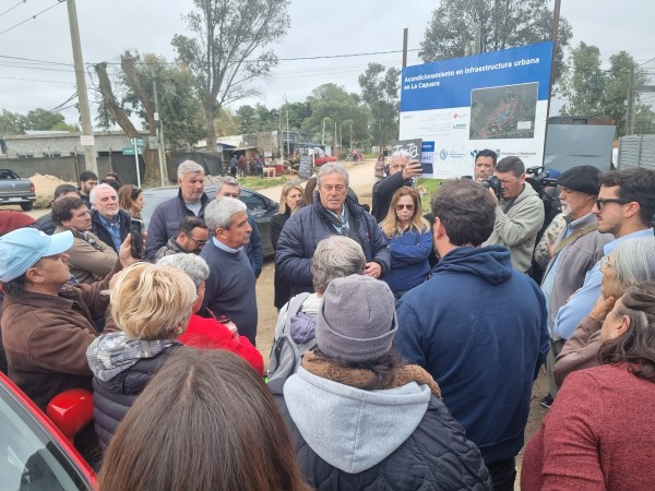 Antía, La Capuera, Obras, Vecinos