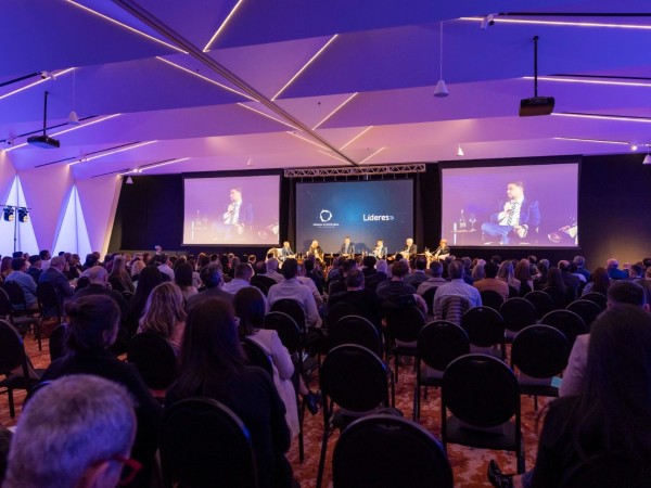 camara, empresarial de maldonado, El The Grand Center, punta del este