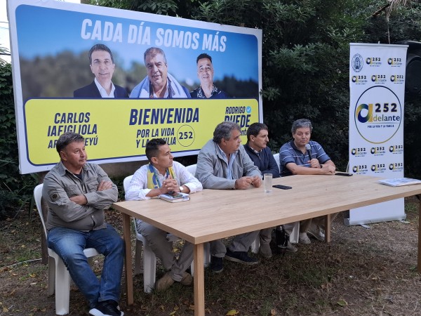 Carlos Iafigliola apoyará la candidatura de Rodrigo Blás a la Intendencia de Maldonado