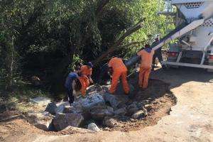 Se reconstruyó una alcantarilla y parte de una avenida en Playa Verde