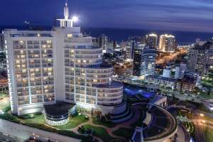 Azcurra asegura que el proyecto de las torres del Conrad “sigue en pie”