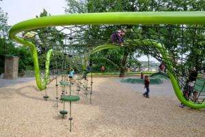 Amplían la propuesta recreativa: parques de Maldonado contarán con modernos juegos