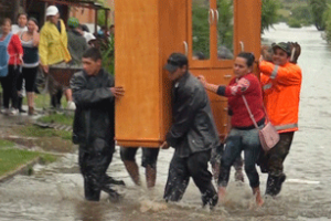Inundaciones: Ministerio de Turismo y CAMTUR inician campaña de colaboración con los damnificados