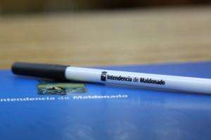 Reconstruyen y mejoran el servicio departamental de emisión de partidas