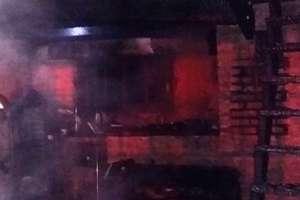 Incendió arrasó totalmente una vivienda en Punta Negra