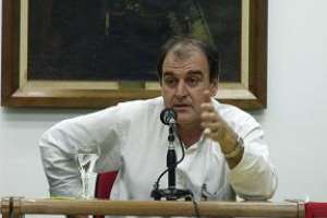 Oscar de los Santos declarará hoy como indagado por la denuncia sobre Pro Centro