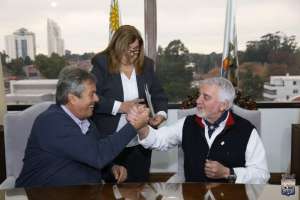 Jesús Bentancur asumió como Intendente