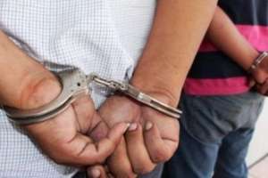Atraparon y condenaron dos hombres que rapiñaron a un motociclista