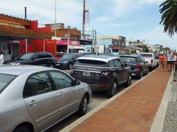 Transportistas analizan “otros formatos” con “costos adicionales” para abastecer  La Barra sin el segundo puente