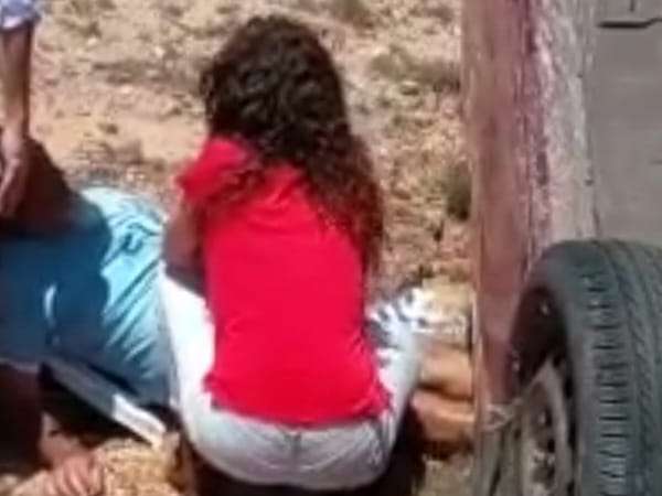 Vuelco de vehículo en zona de Los Caracoles con dos lesionados