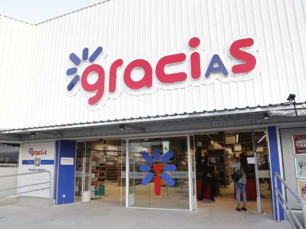 Se pone en marcha el provisorio local de Tienda Inglesa en Punta Shopping; abre este viernes