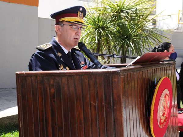 Director Nacional de Bomberos Ricardo Riaño aseguró que imágenes satelitales muestran "acción intencional" en incendio del Cerro del Toro