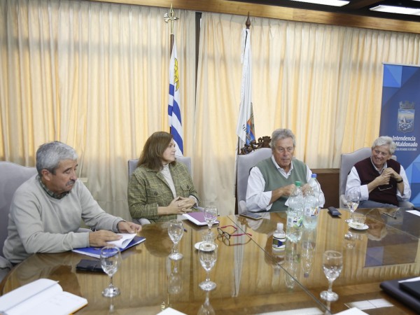 Antía se reunió con Tránsito para evaluar el sistema de radares; se tomaron en cuenta inquietudes de los conductores