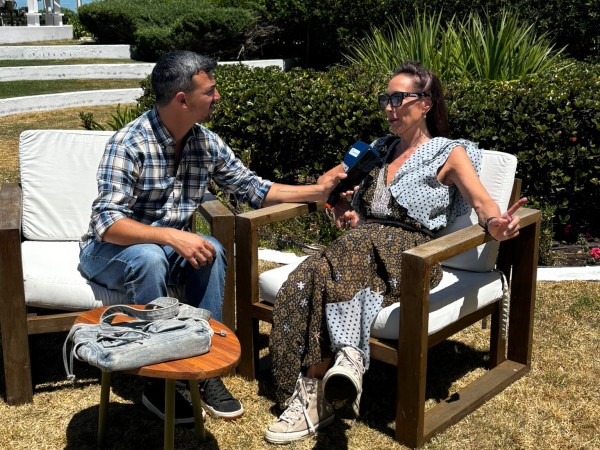 Mora Godoy presenta "La máquina tanguera" en Enjoy Punta del Este