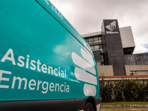 la Asistencial Medica, aniversario, emergencia movil